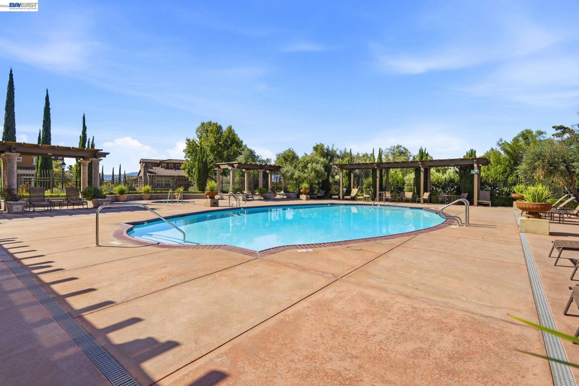 Property photo 44