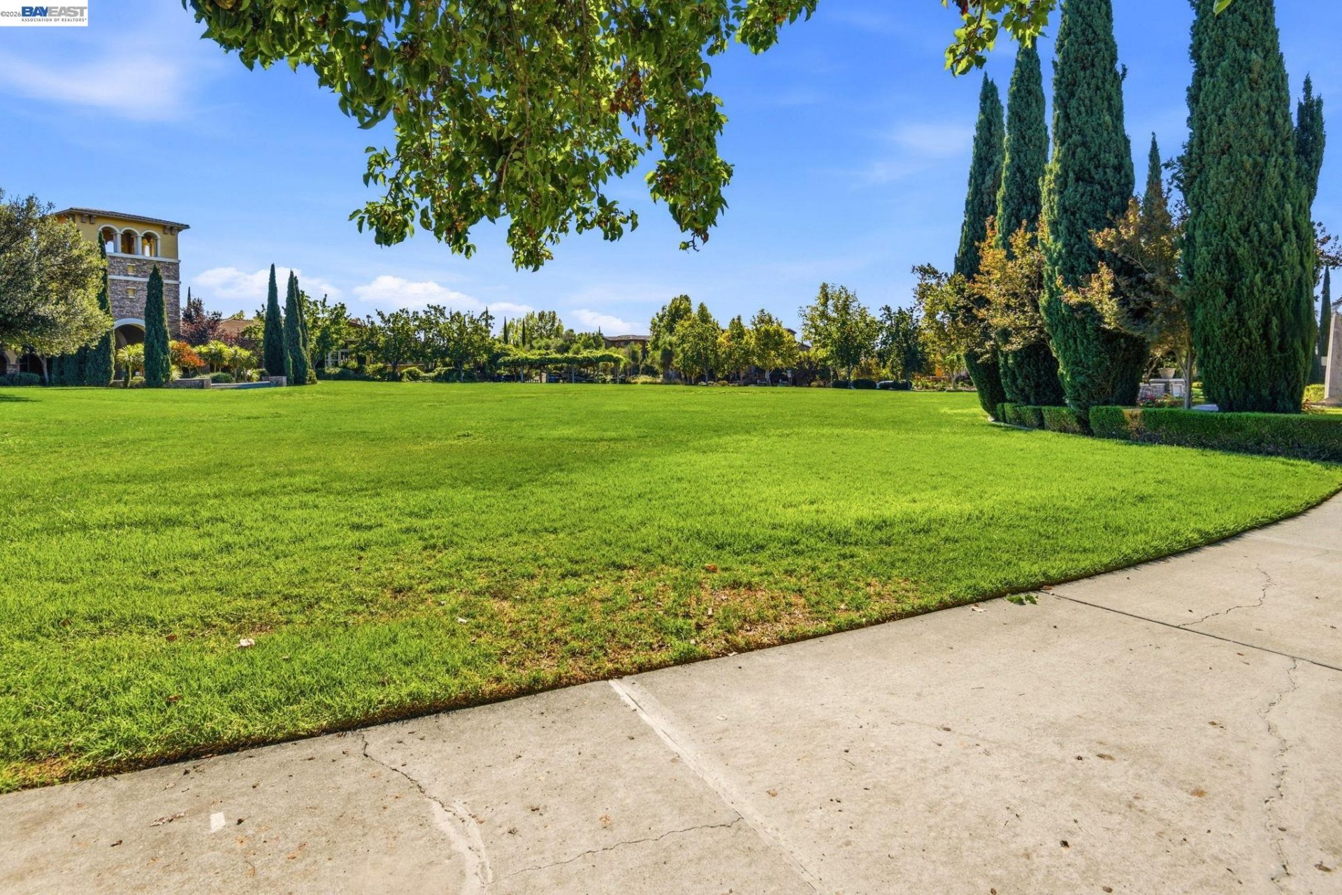Property photo 46