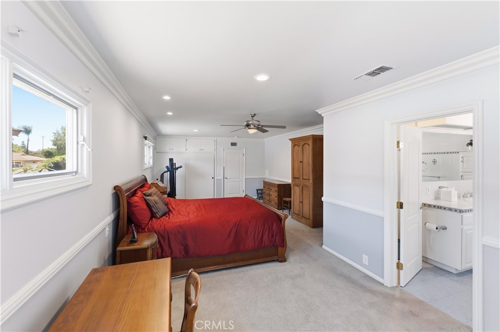 Property photo 44