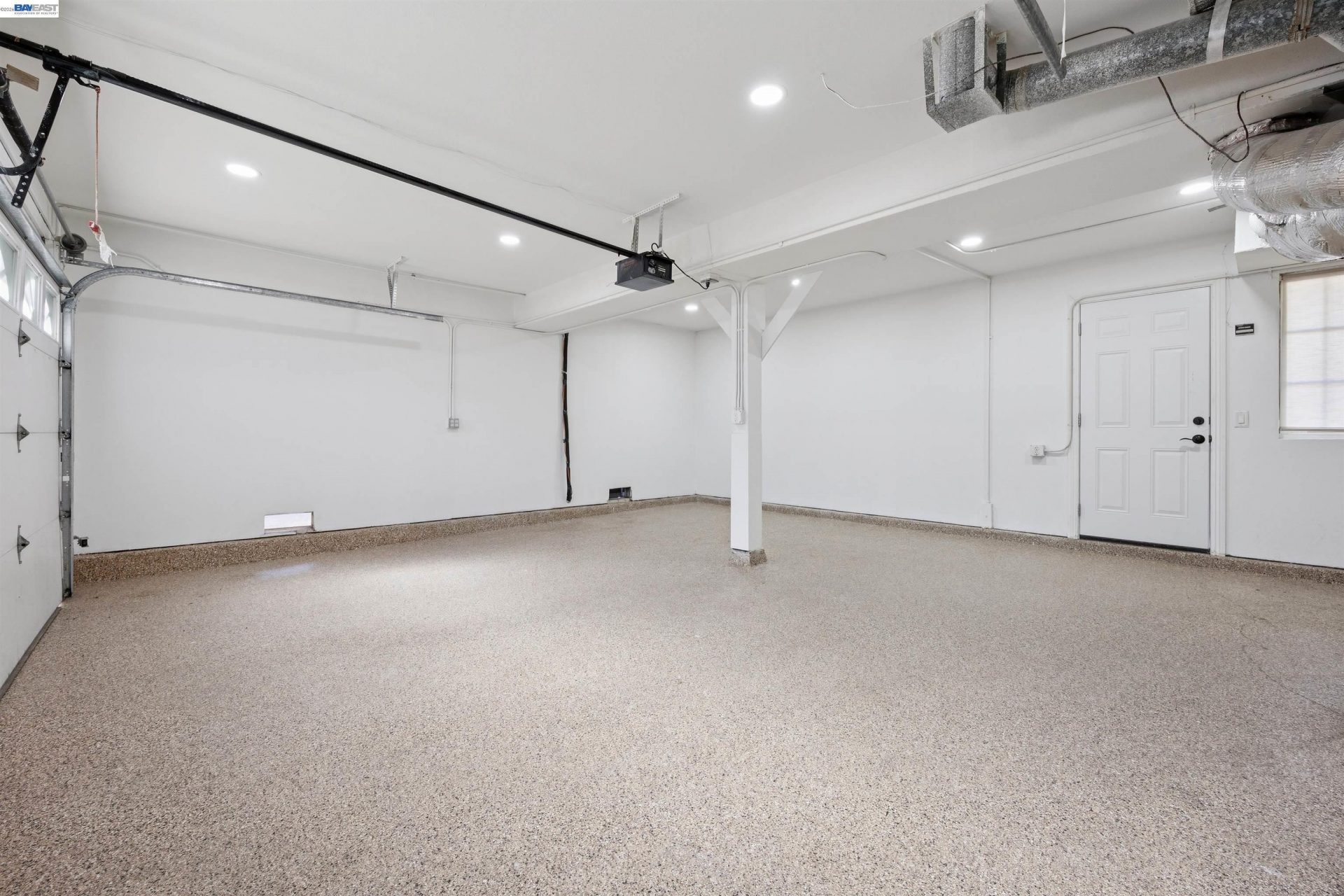 Property photo 50
