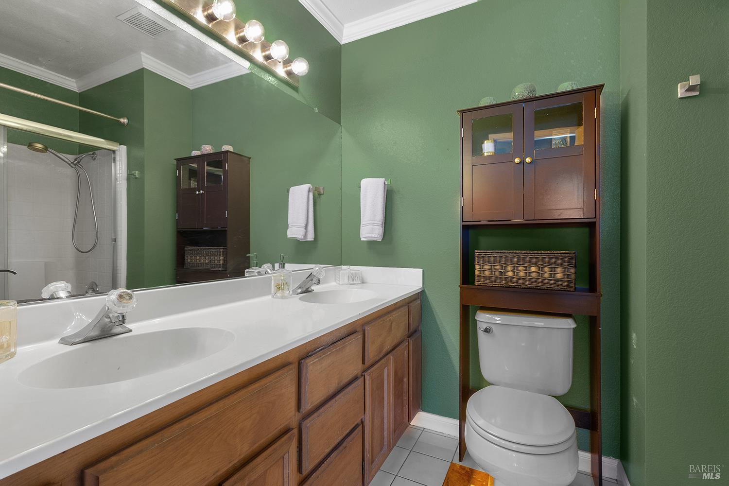 Property photo 33