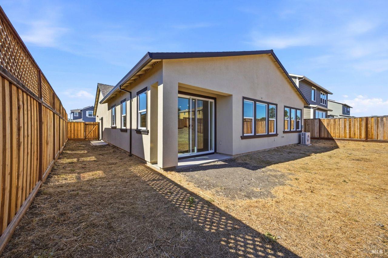 Property photo 34