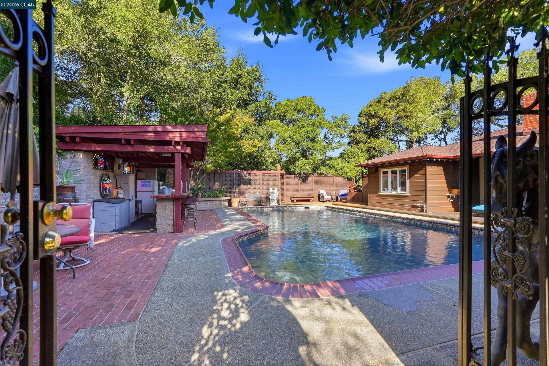 Property photo 15