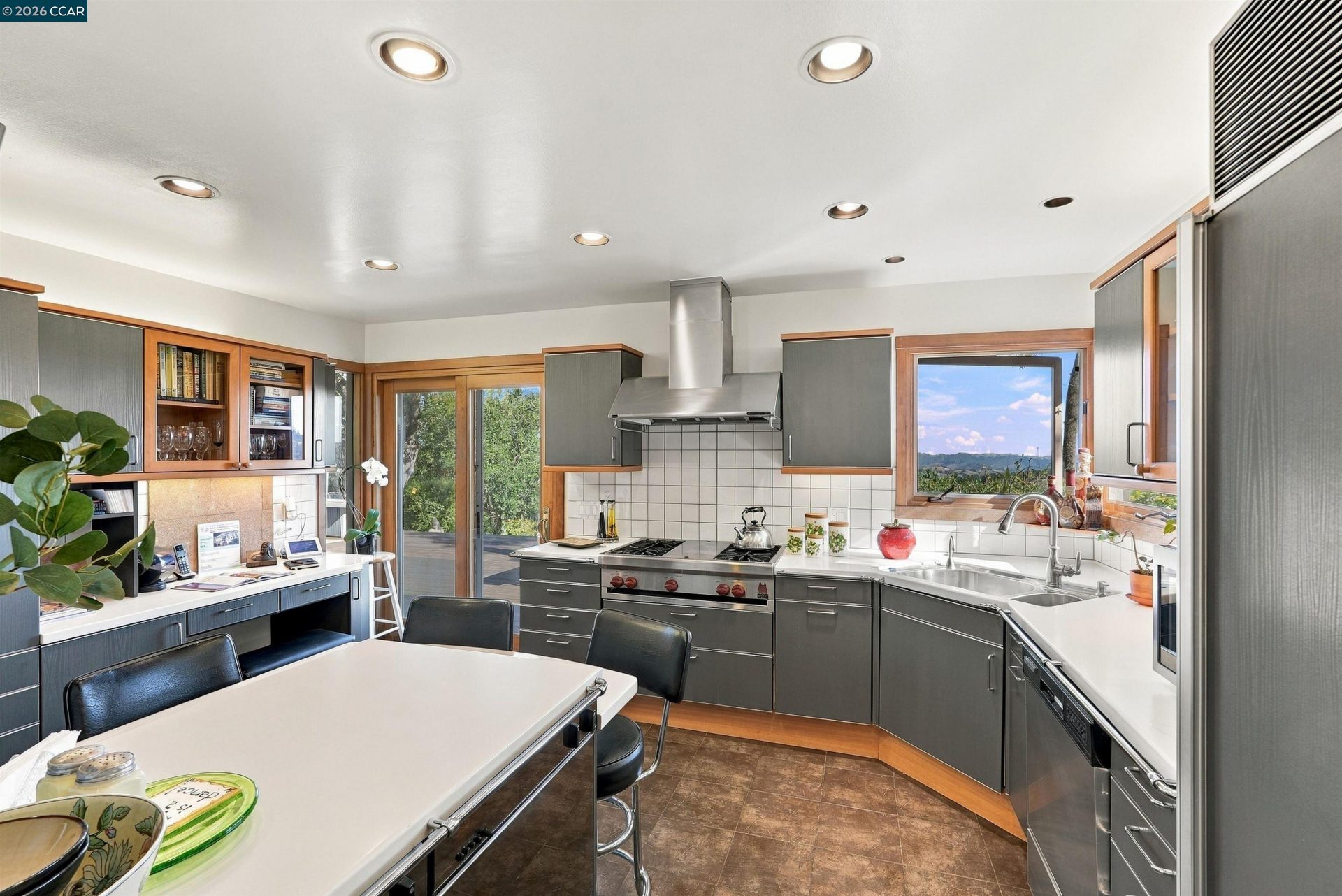 Property photo 28