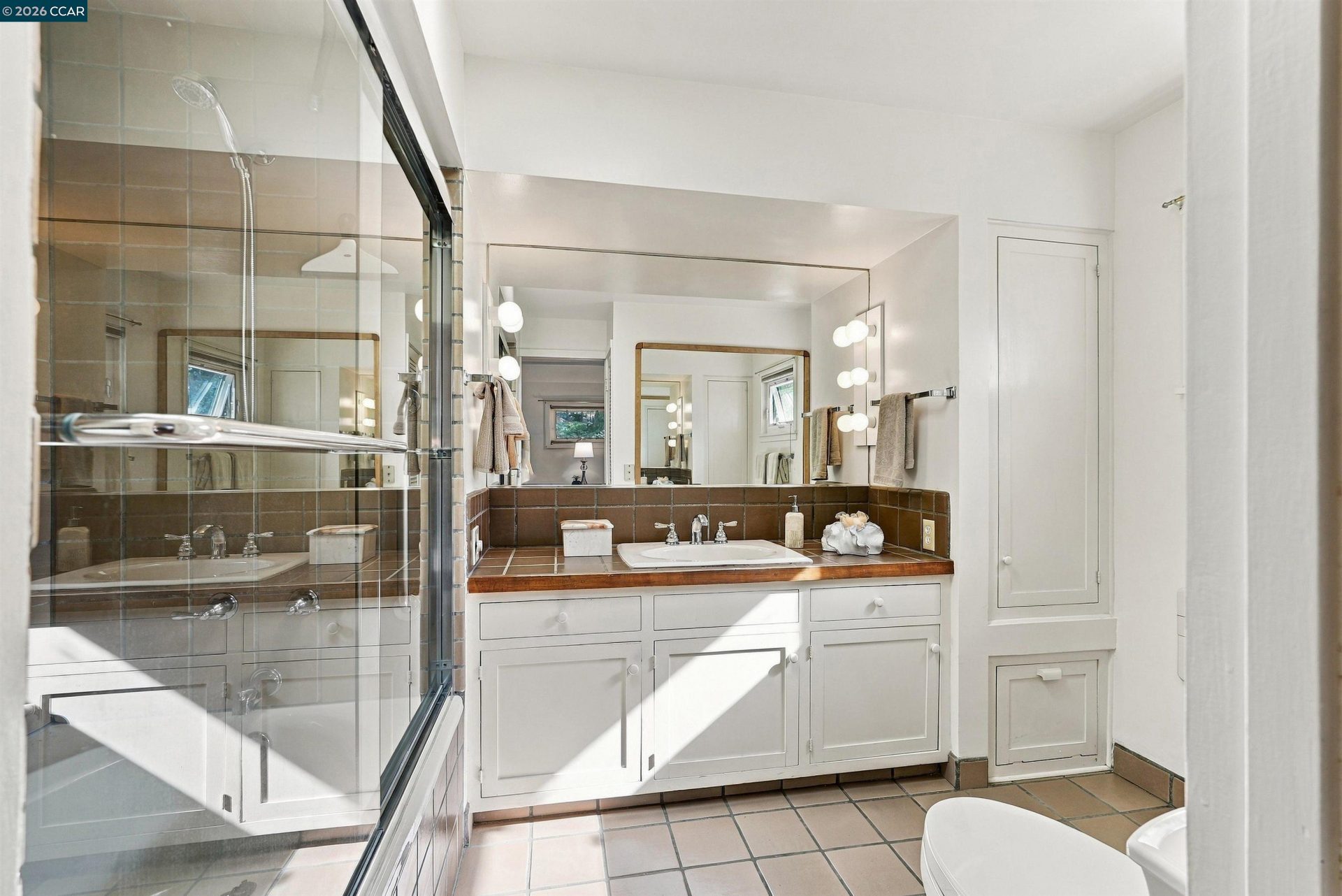 Property photo 40