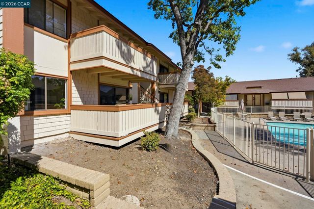 Property photo 46