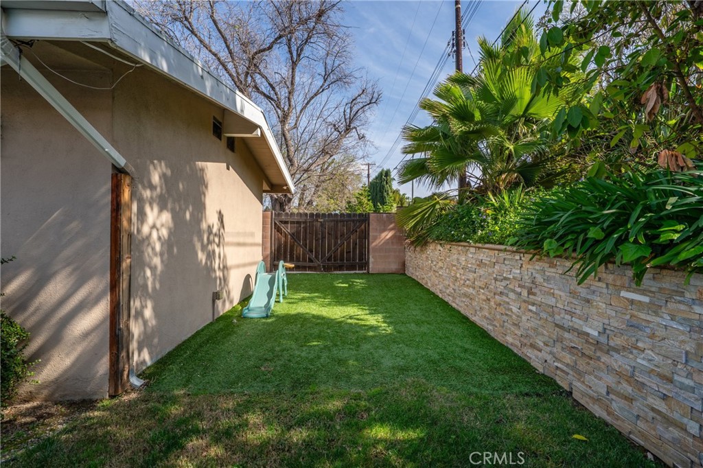 Property photo 38