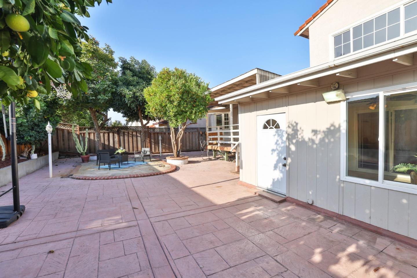 Property photo 33
