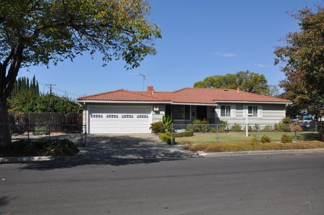 Property photo 40