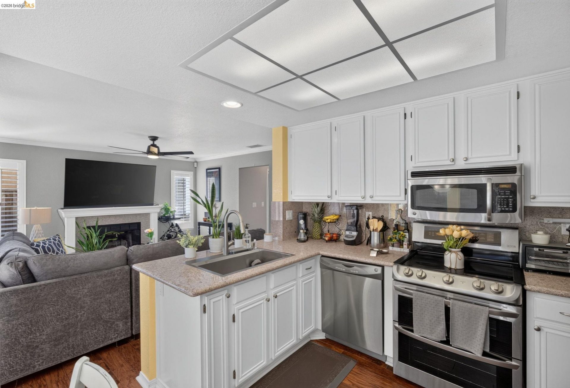 Property photo 28