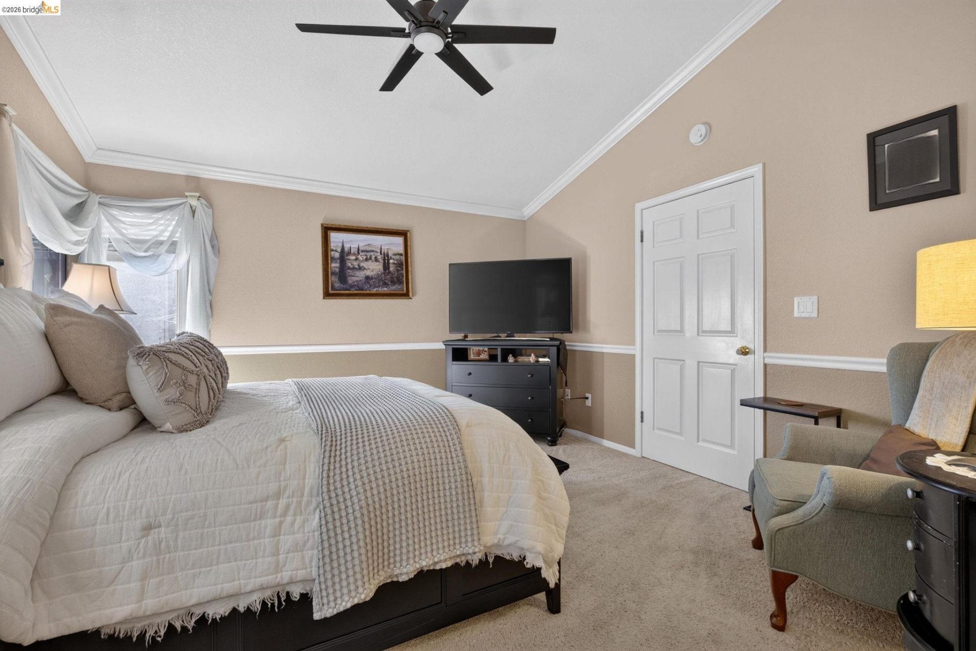 Property photo 38
