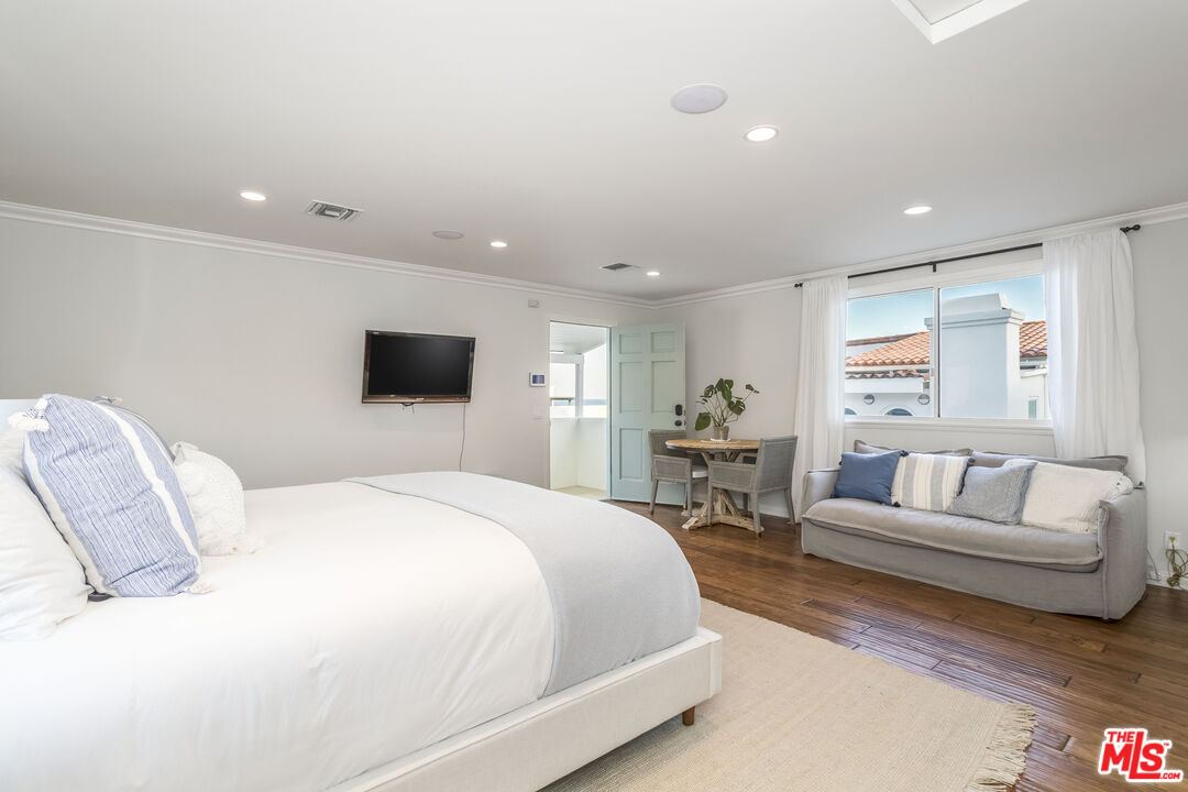 Property photo 46