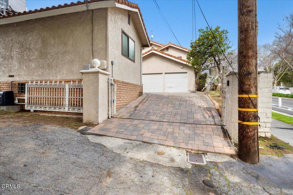 Property photo 38