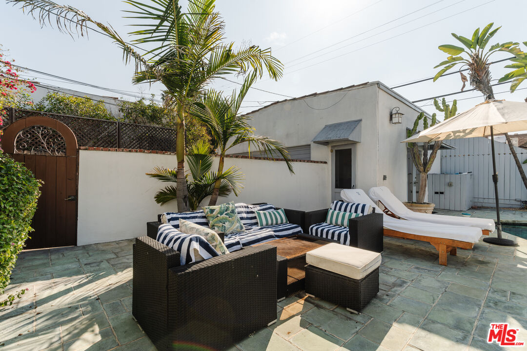 Property photo 32