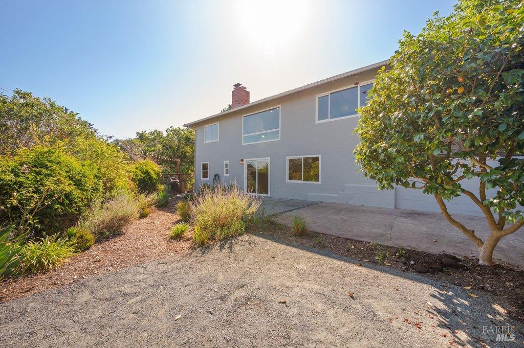 Property photo 38