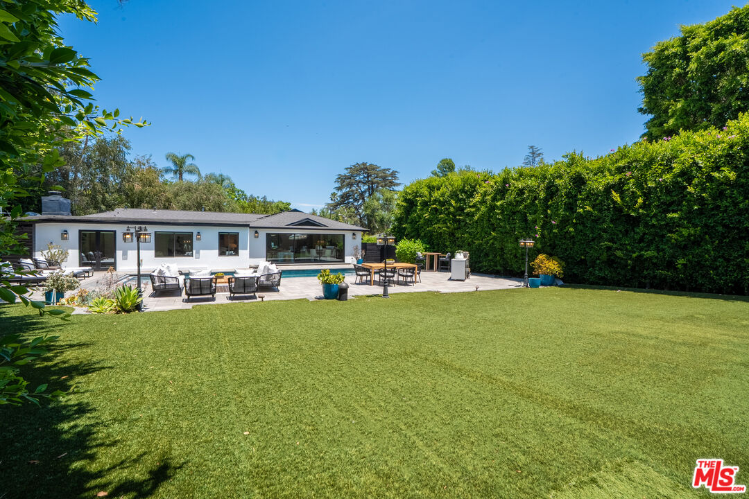 Property photo 28