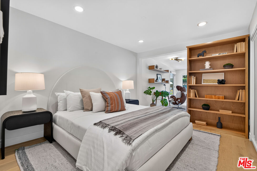Property photo 42