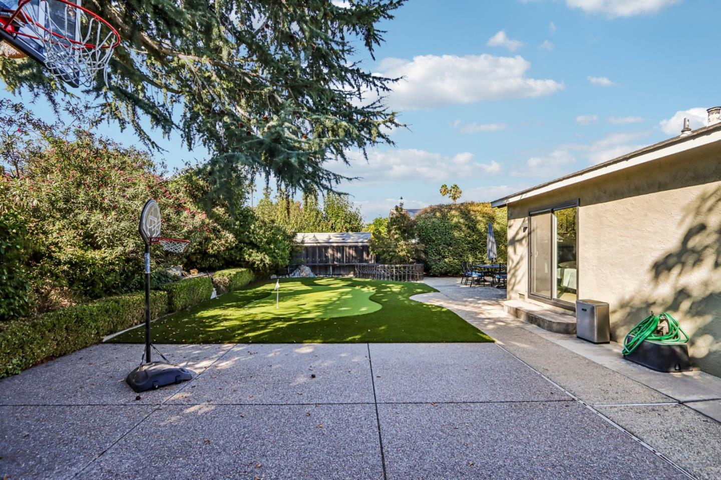Property photo 31