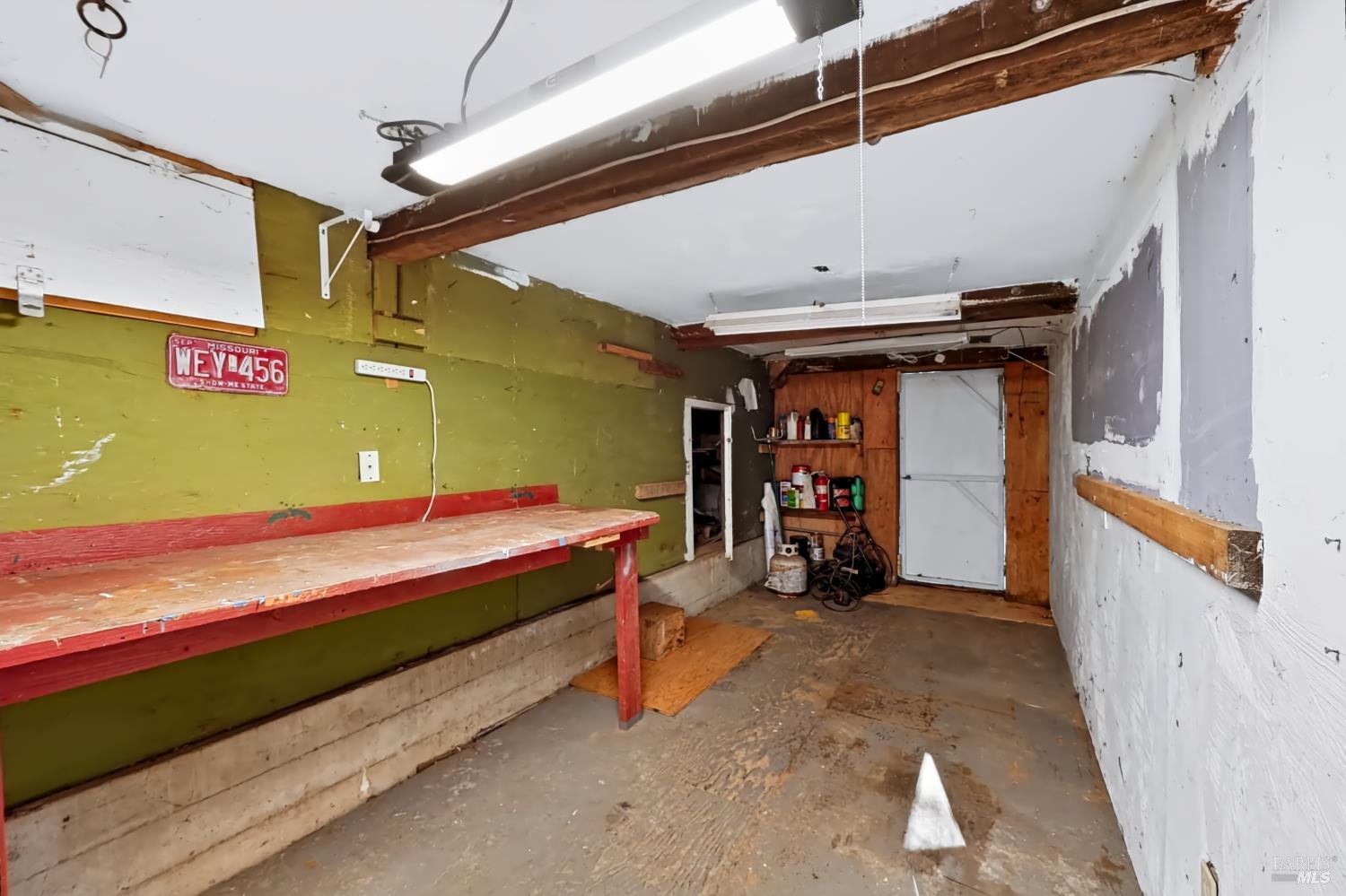Property photo 37