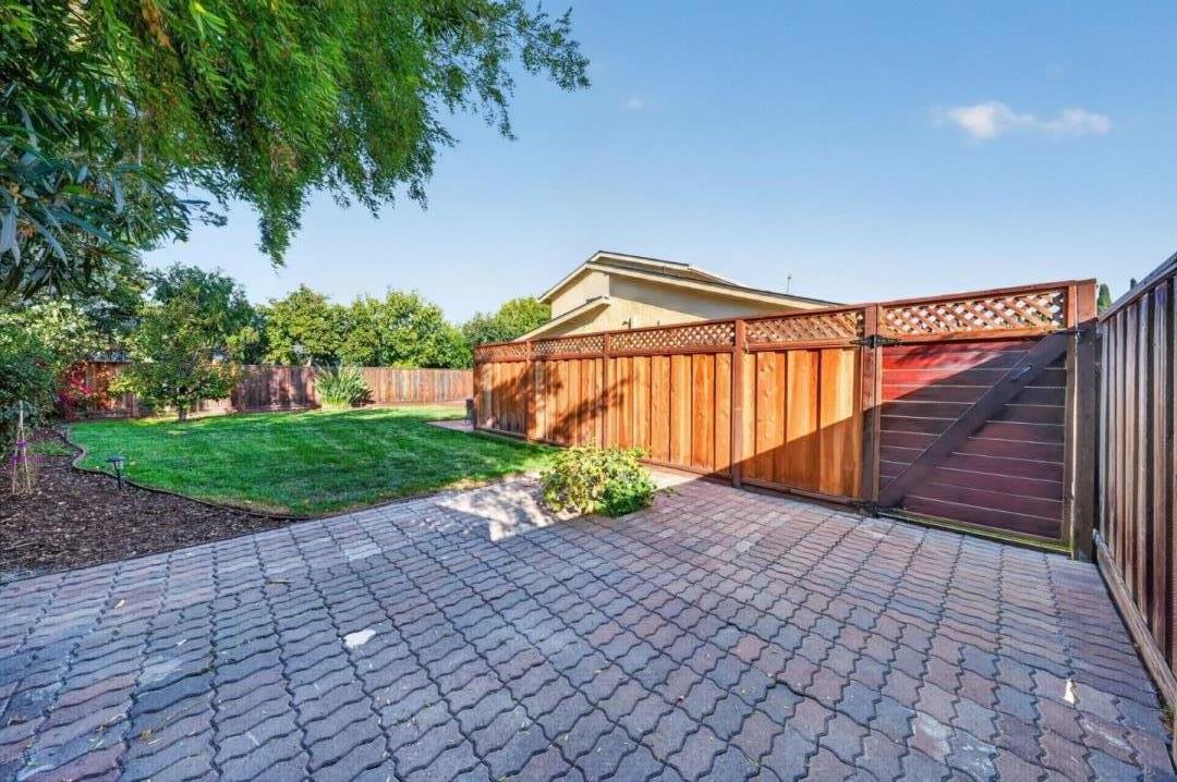Property photo 41