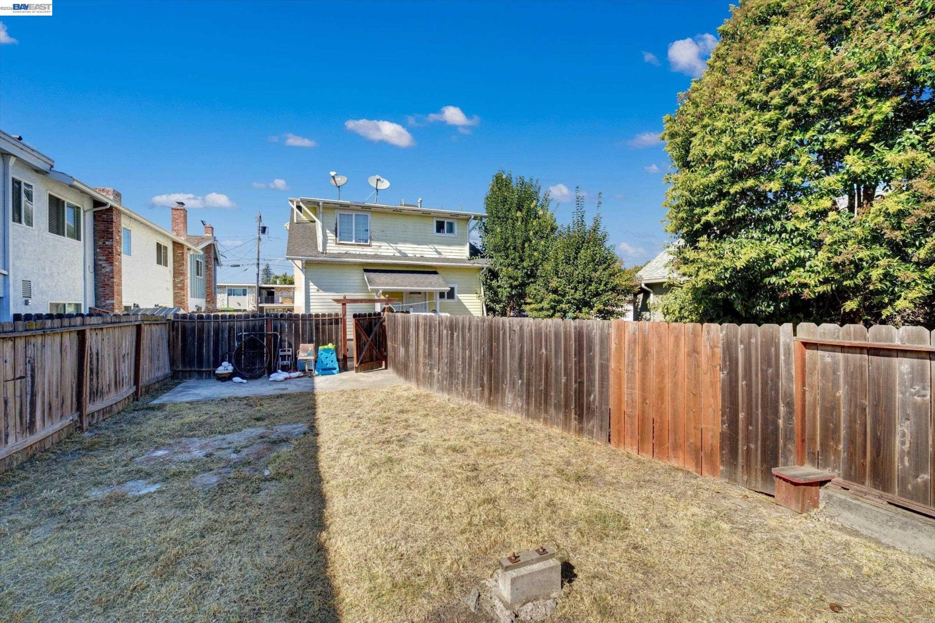 Property photo 28