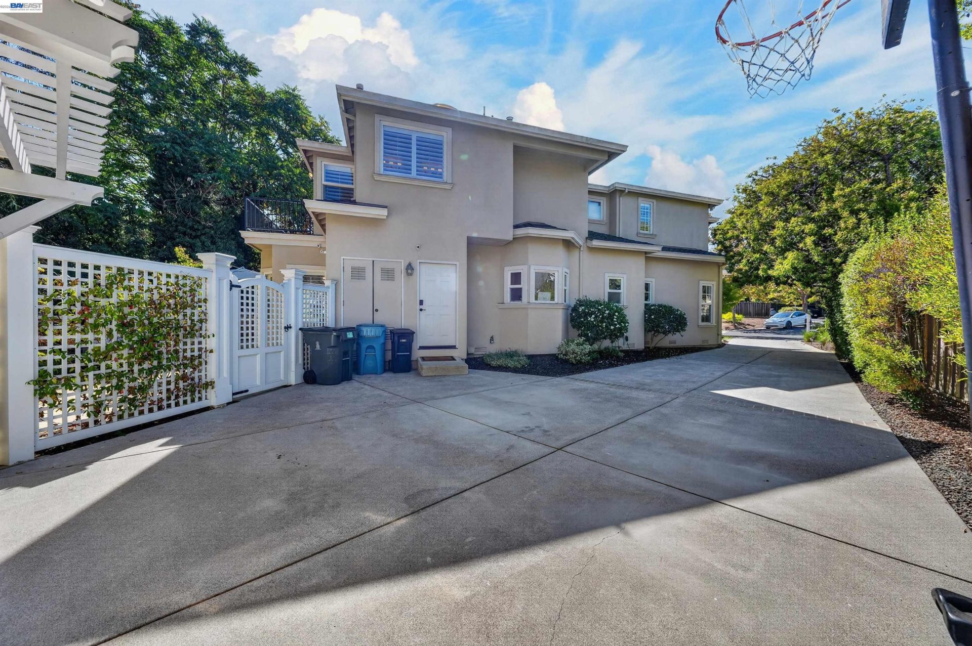Property photo 50