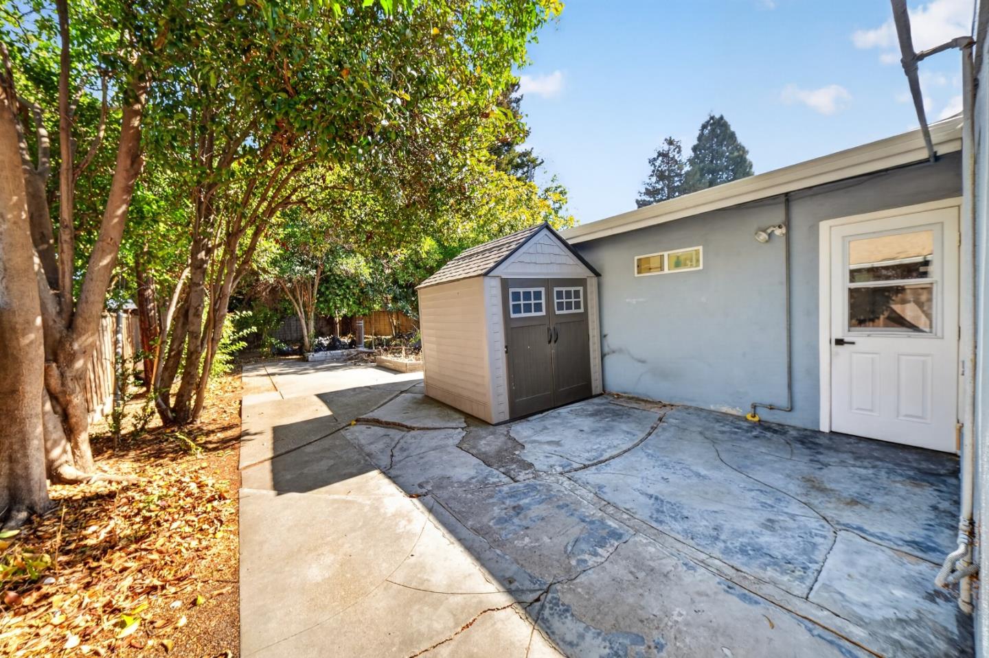 Property photo 23