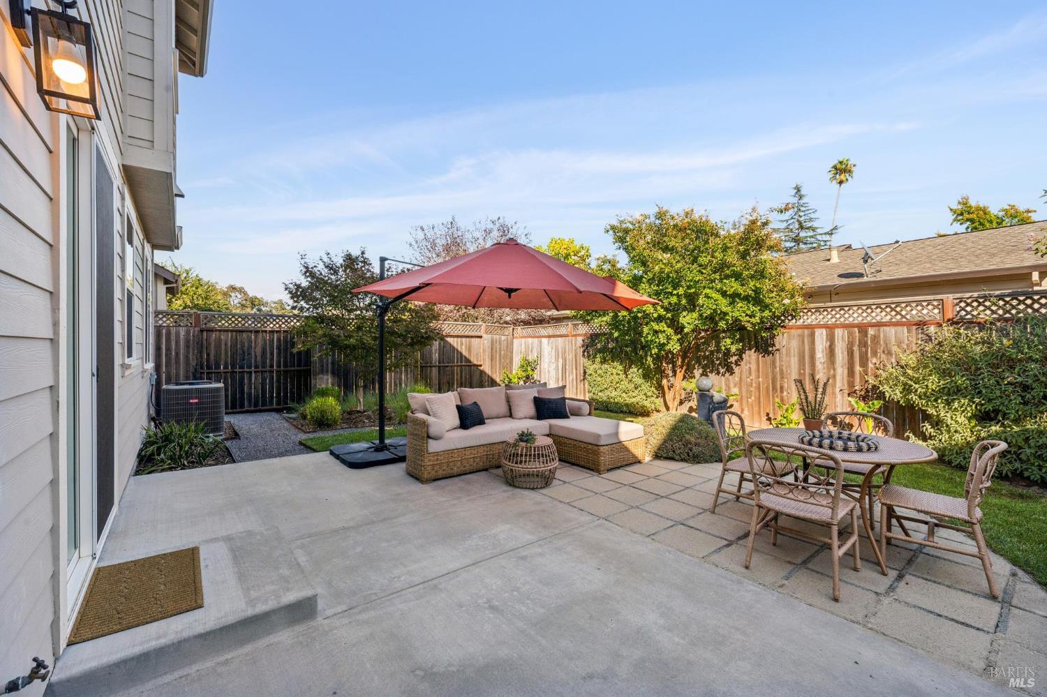 Property photo 38