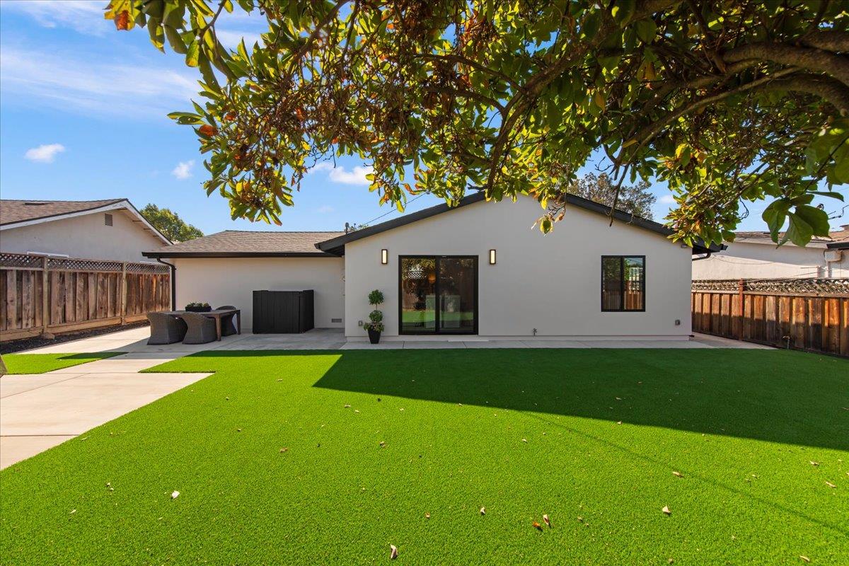 Property photo 35
