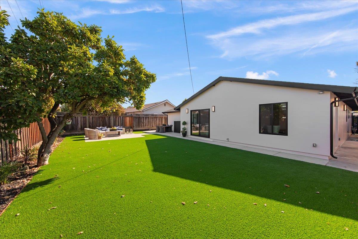 Property photo 36