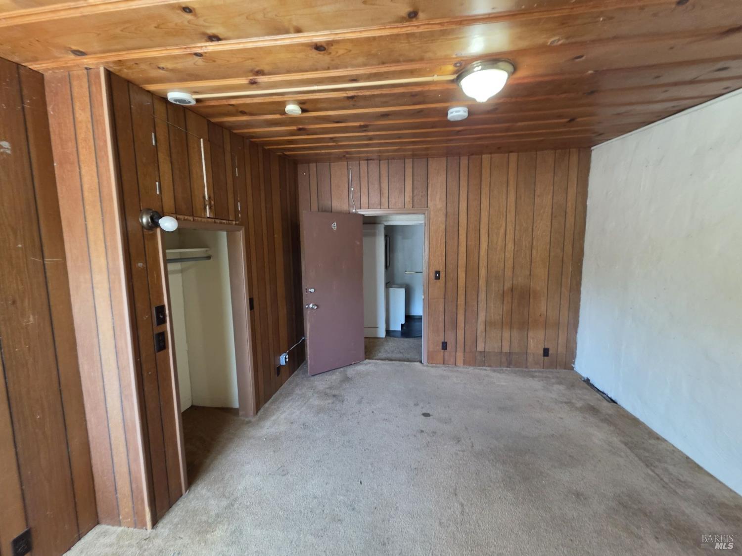Property photo 32