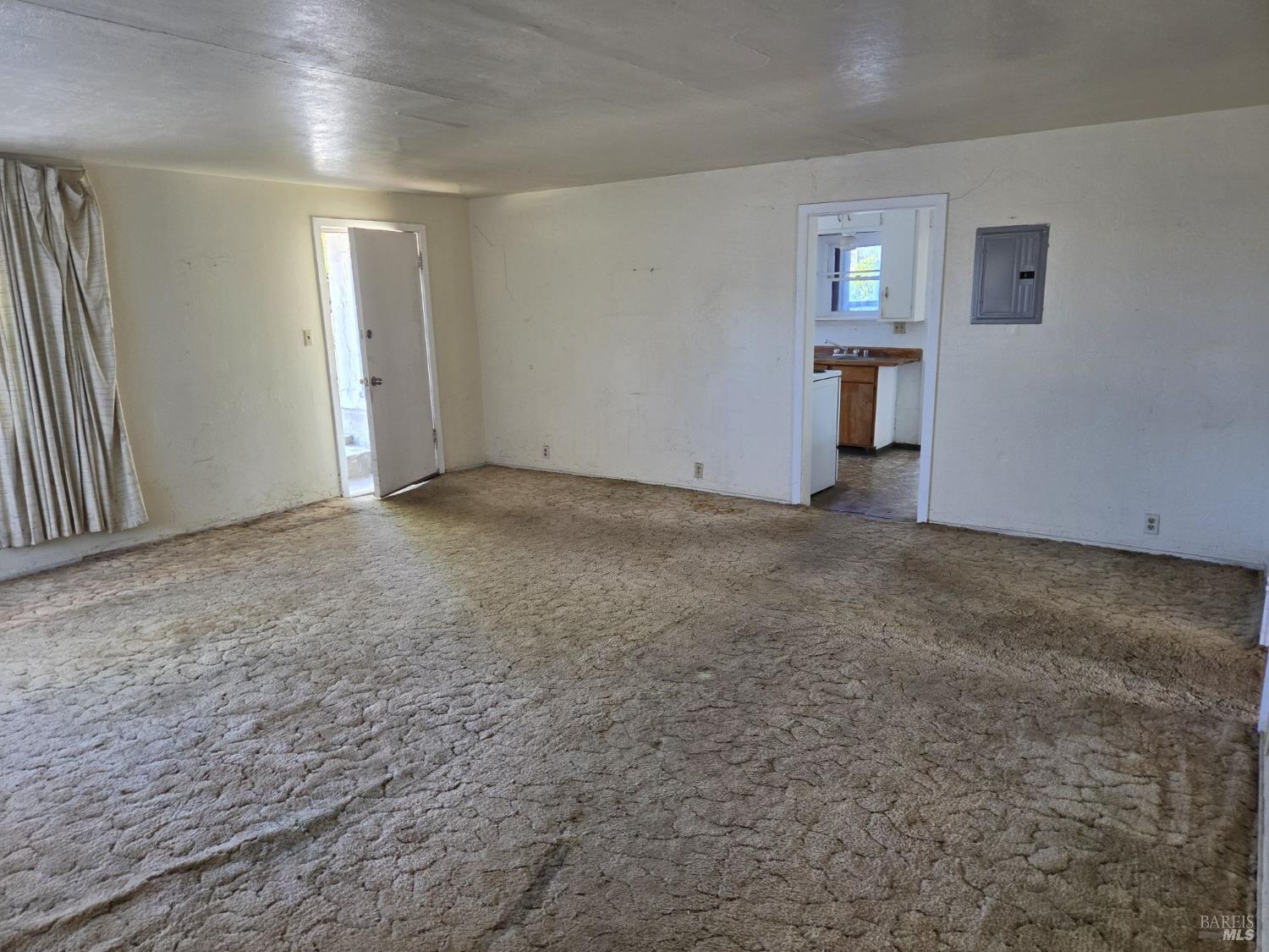 Property photo 34