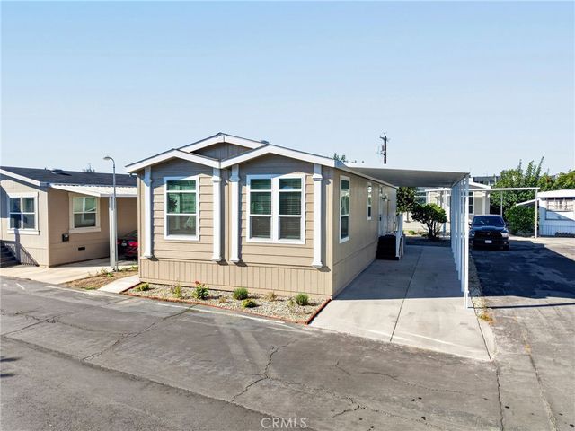 Property photo 44