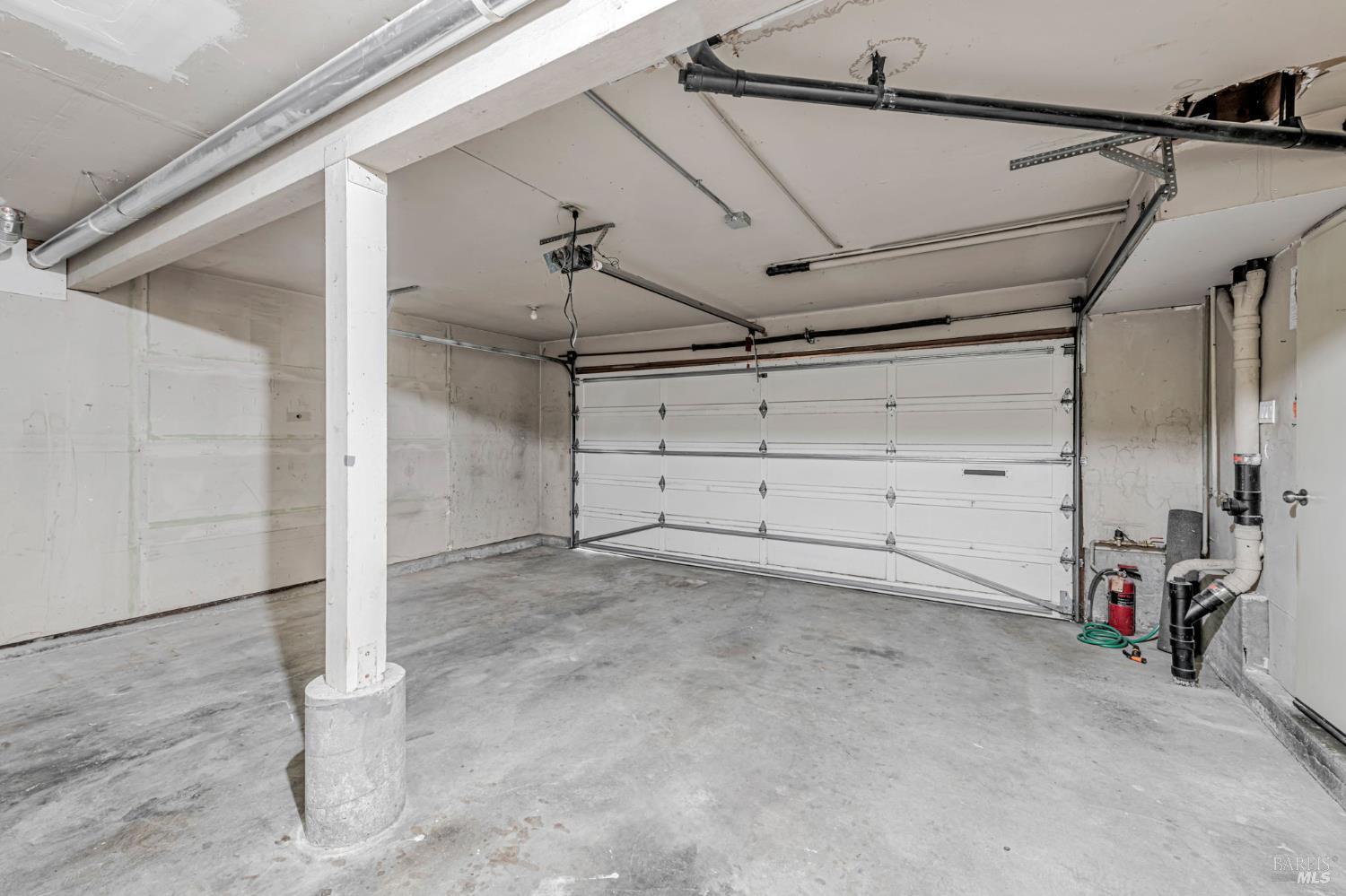 Property photo 50