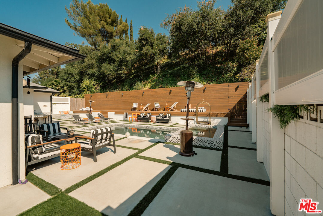Property photo 40