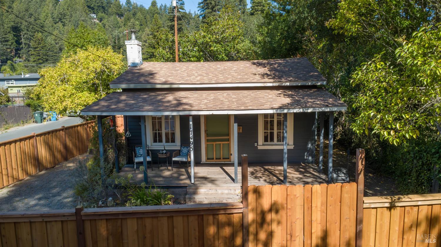 Property photo 31