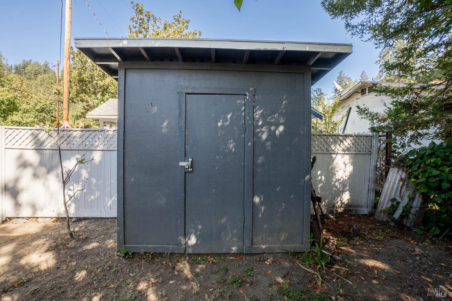 Property photo 42