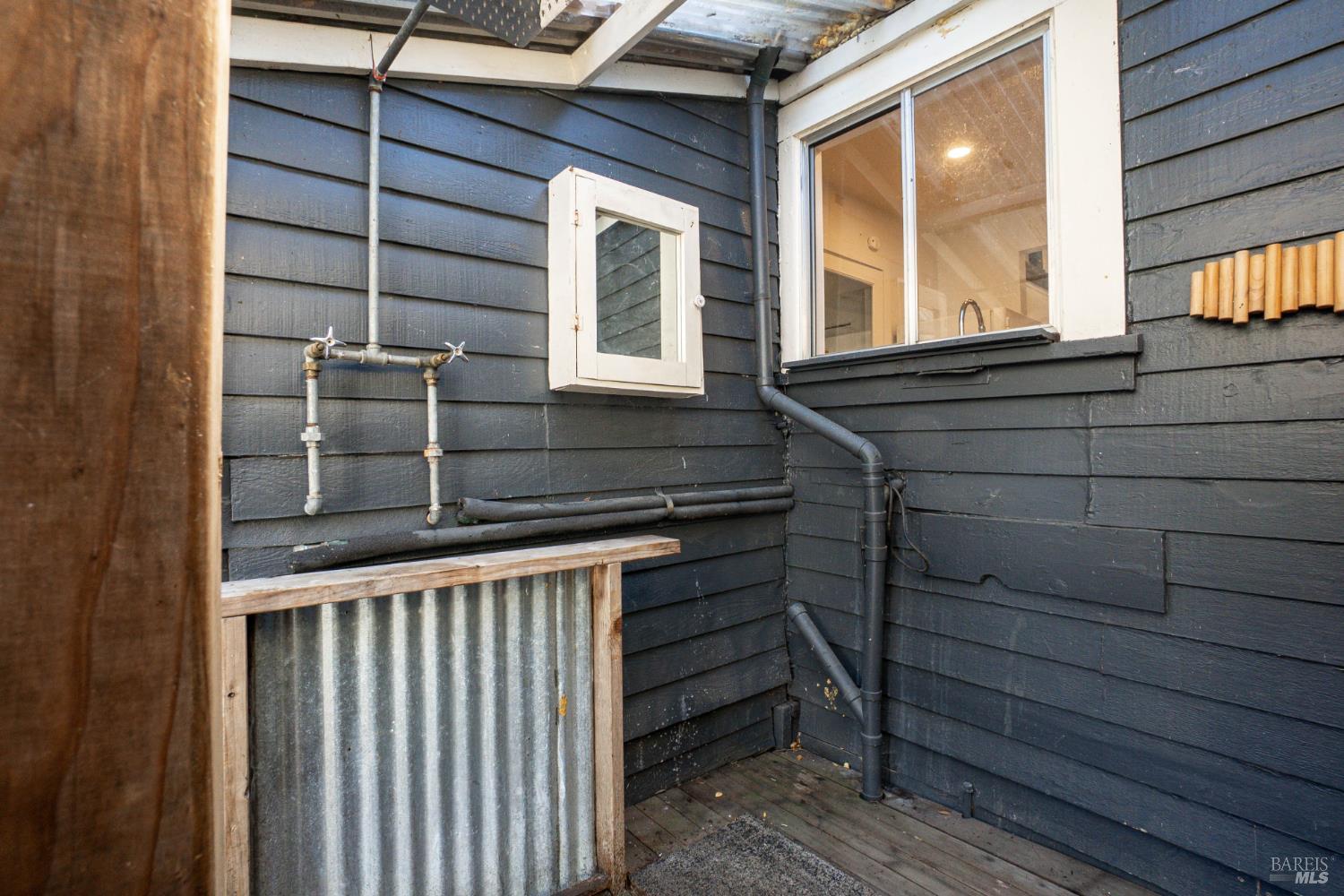 Property photo 44