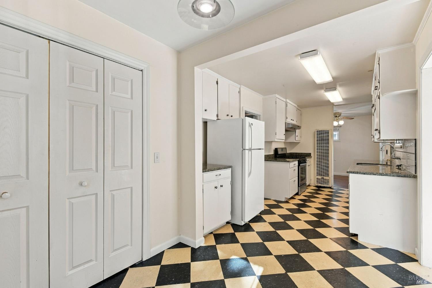Property photo 19