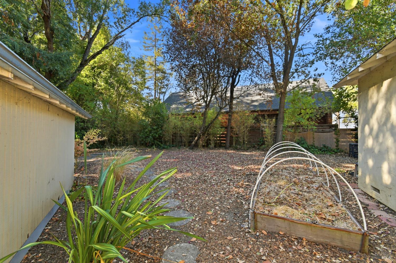 Property photo 37