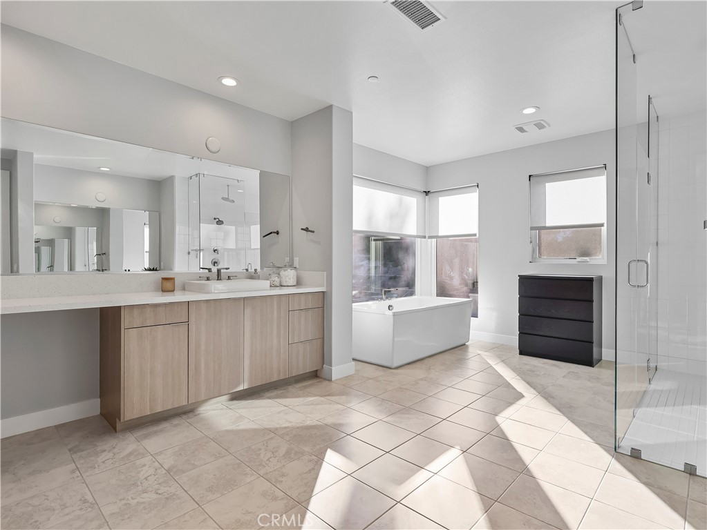 Property photo 50