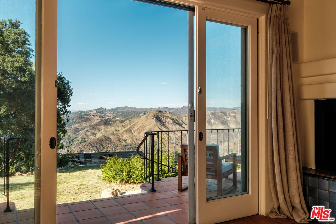 Property photo 24