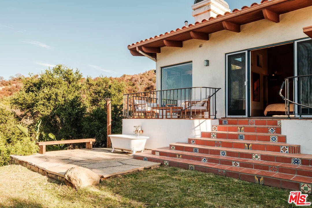Property photo 34