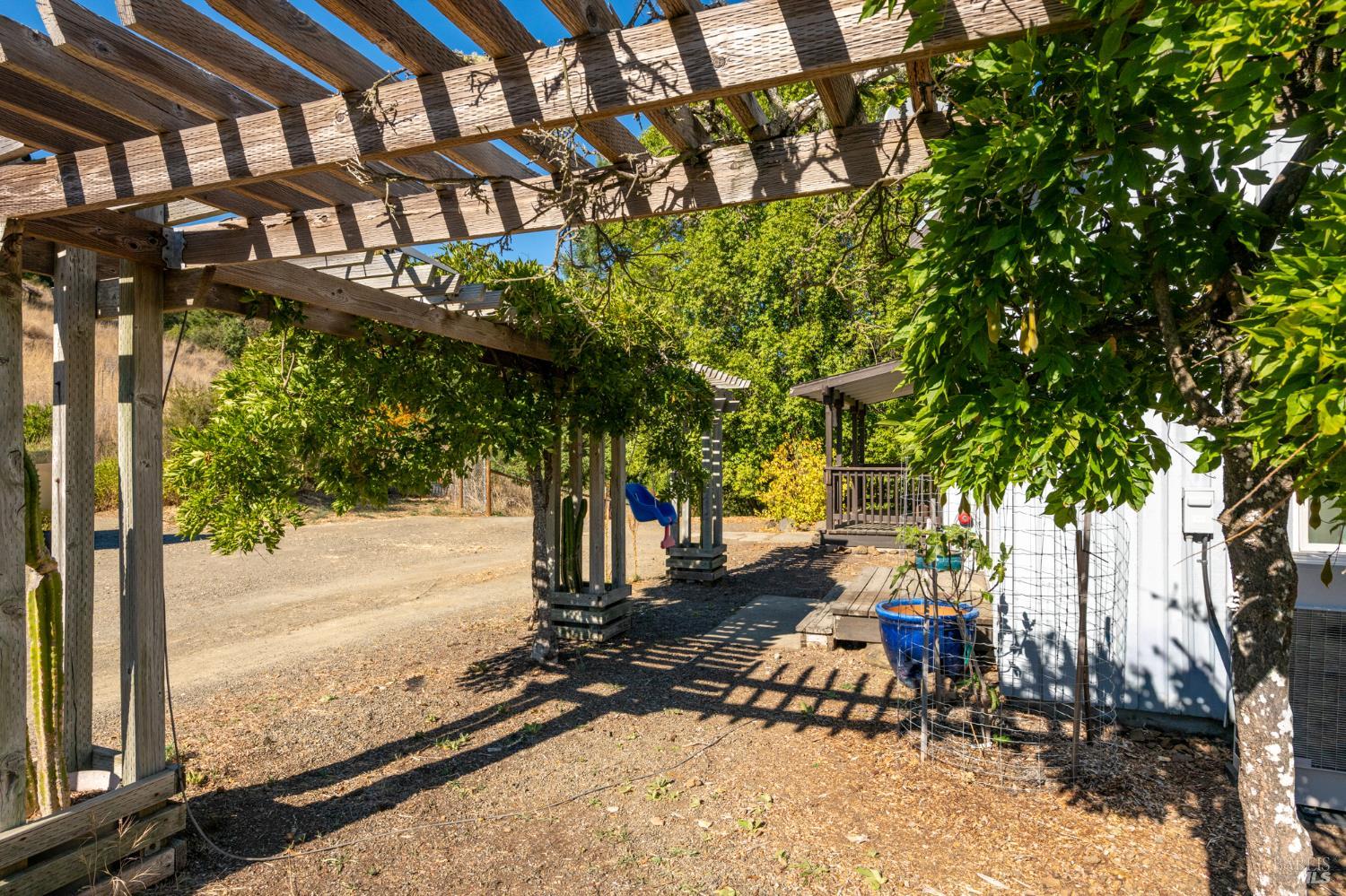 Property photo 24