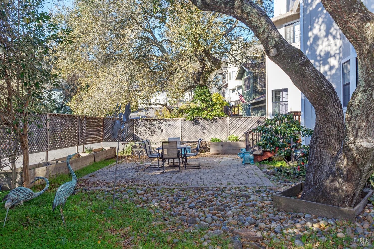 Property photo 27