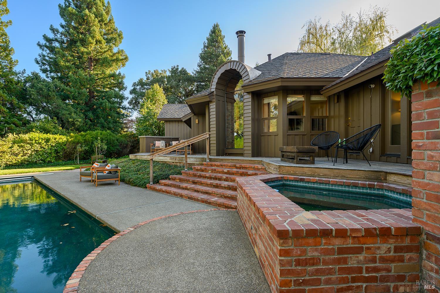 Property photo 37