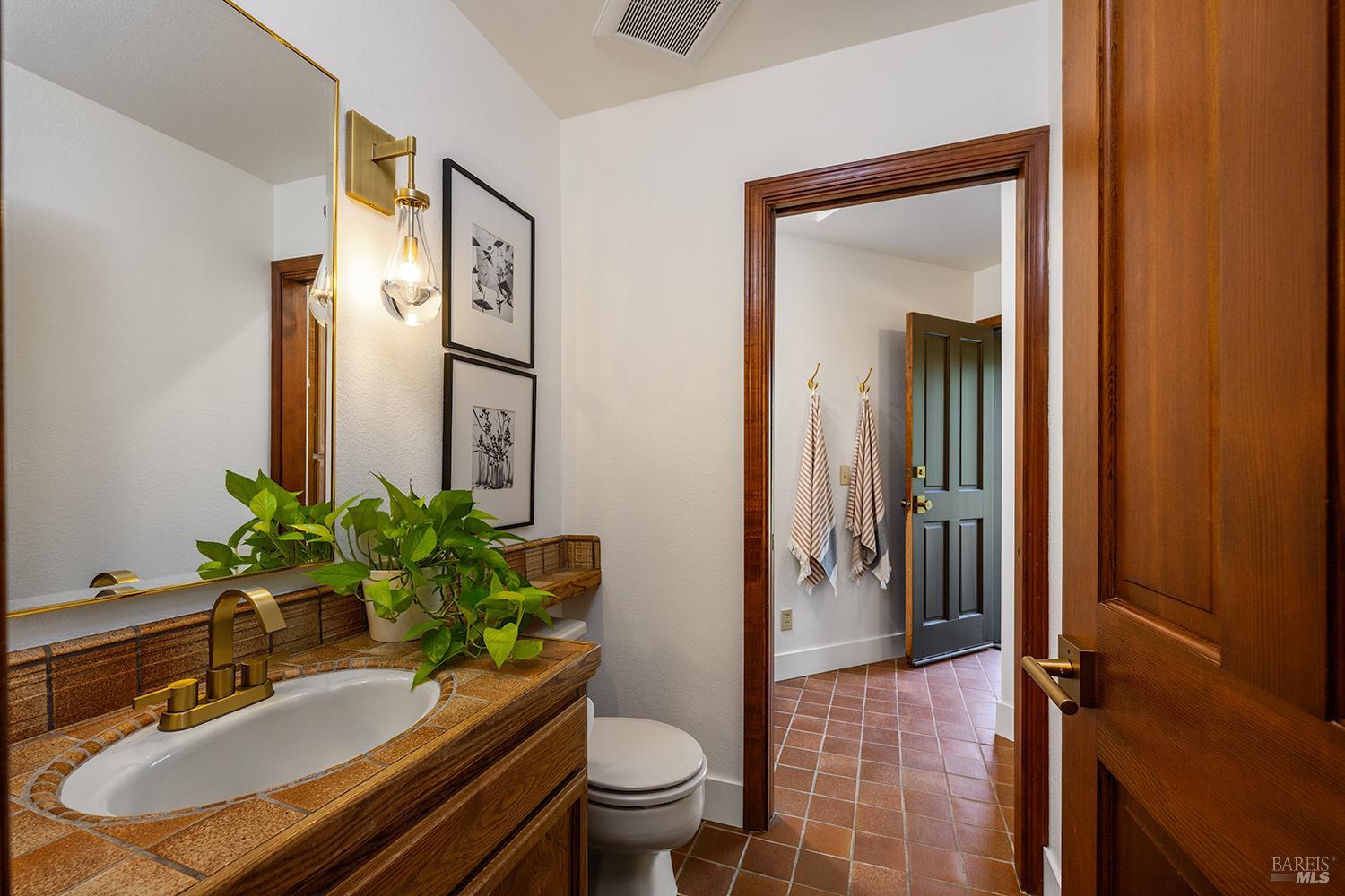 Property photo 40
