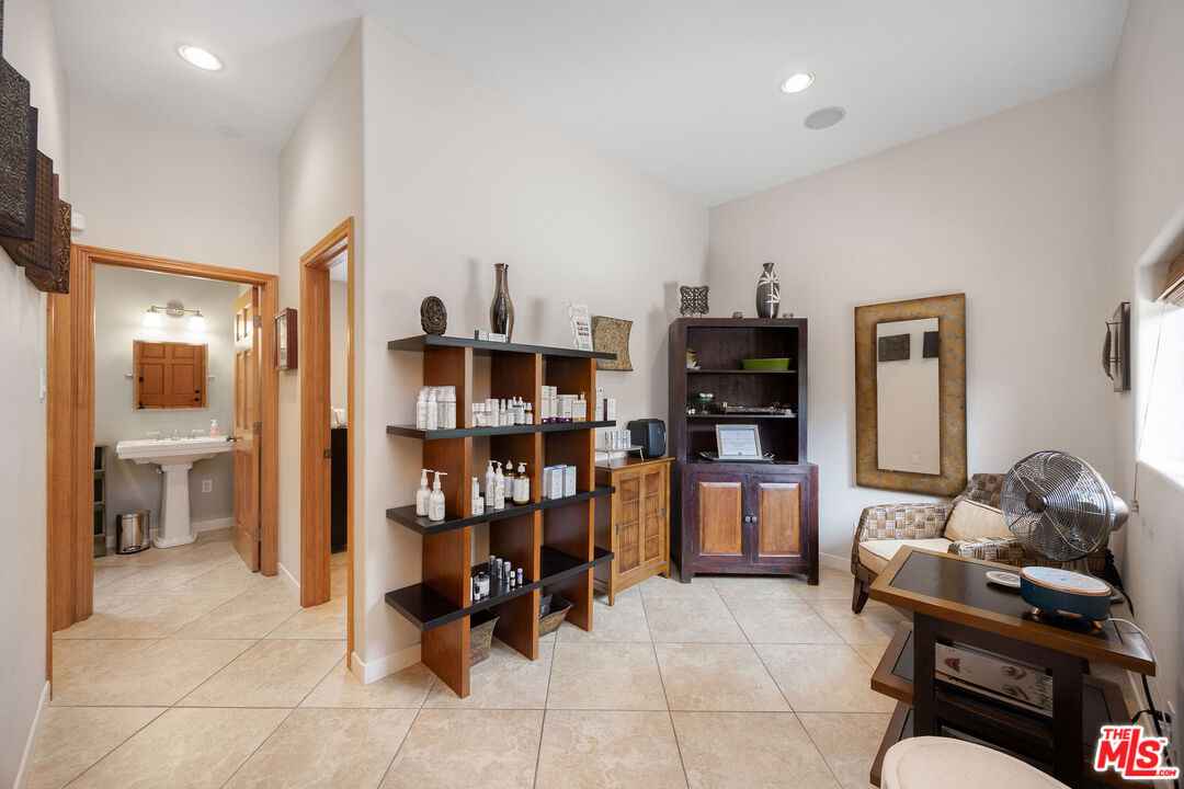 Property photo 26
