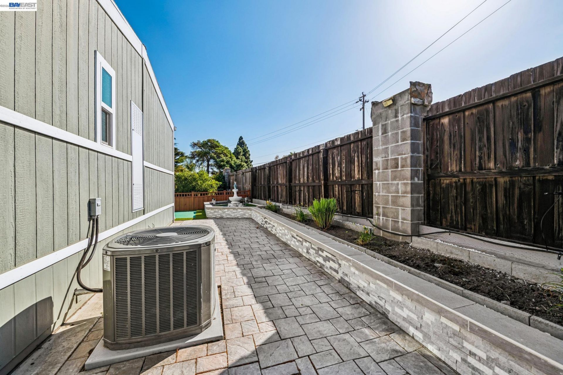Property photo 44