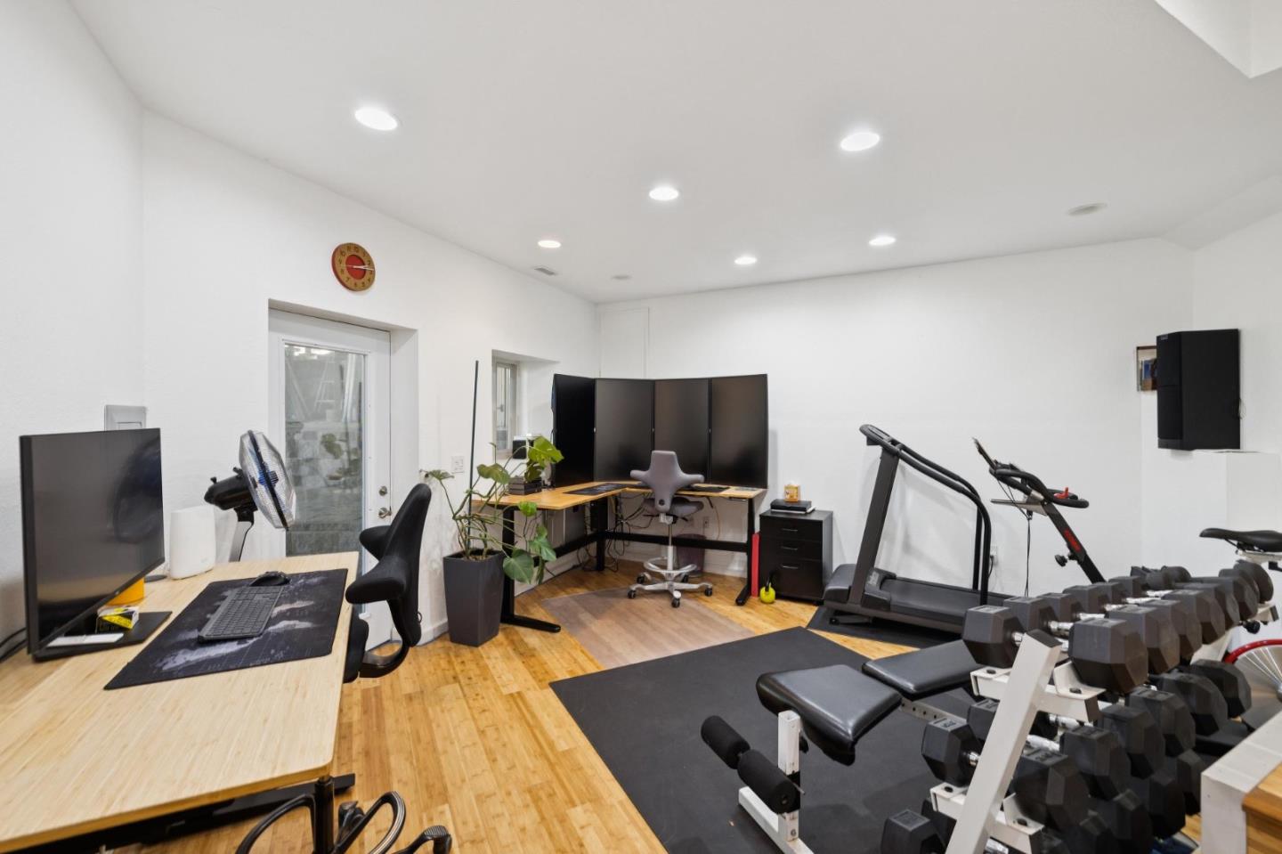 Property photo 33